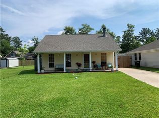 2414 Pelican St, Slidell, LA 70460