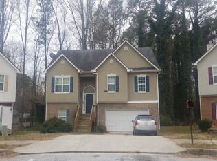 8302 Parkwood Pl, Jonesboro, GA 30238