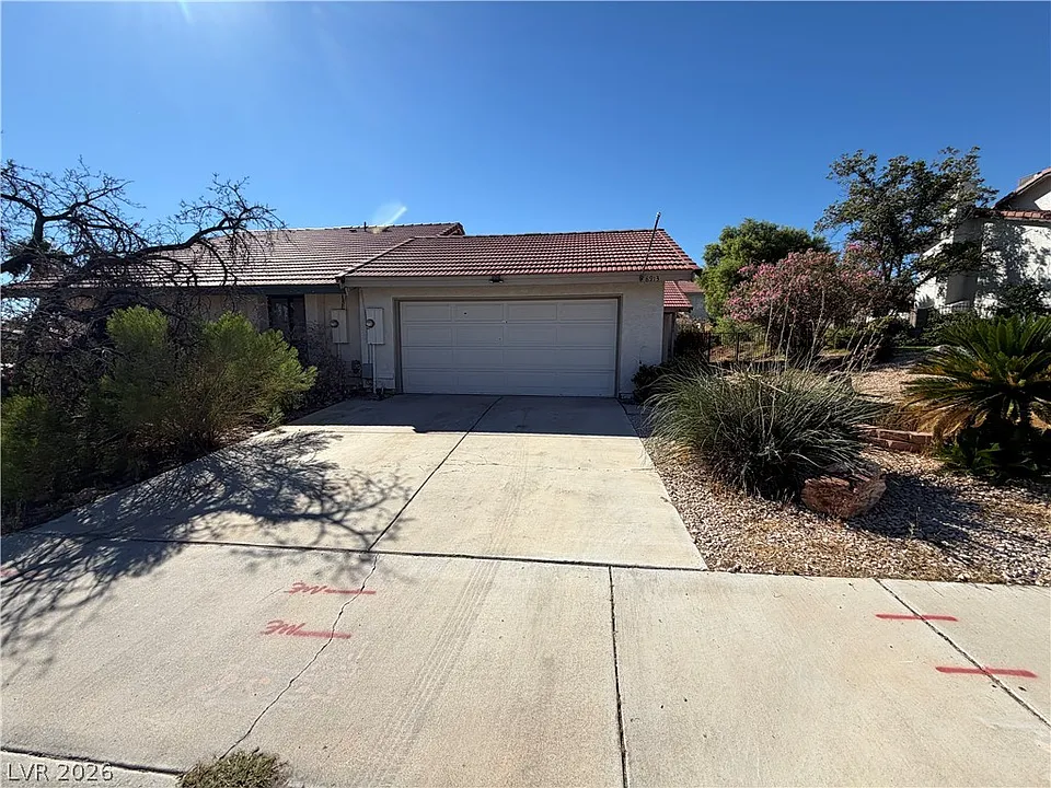 8913 Borla Dr