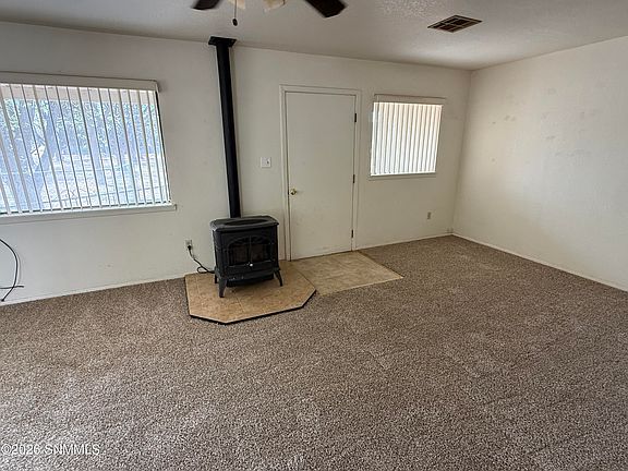 5th image of 215 Polvadera Ave