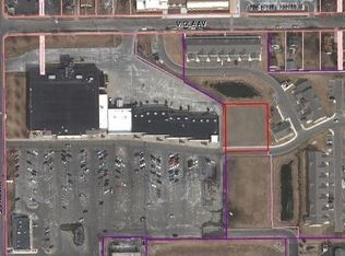 1 N Main St, Oshkosh, WI 54901