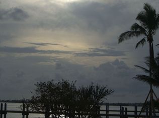 1048 W Ocean Dr, Key Colony Beach, FL 33051