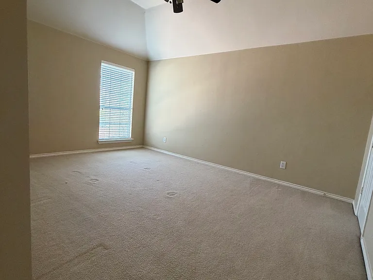 2513 Frosted Green Ln — Photo 27