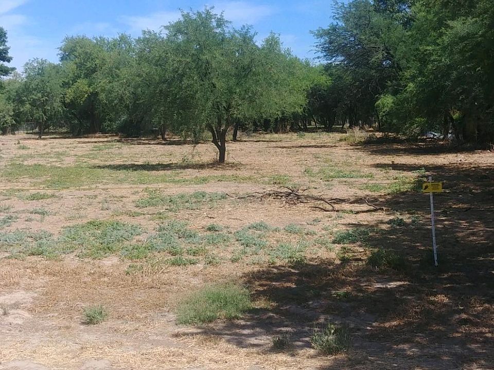 2nd image of 170 E El Vagamundo Ln