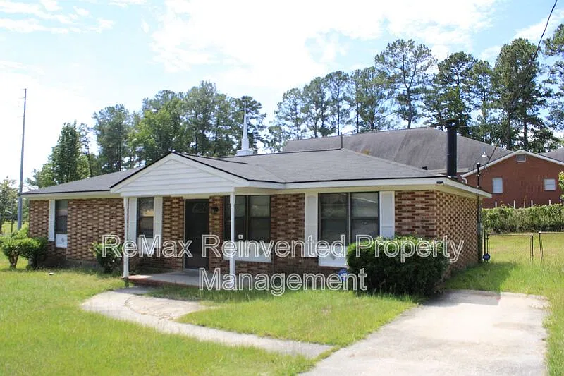 3419 Lucie St