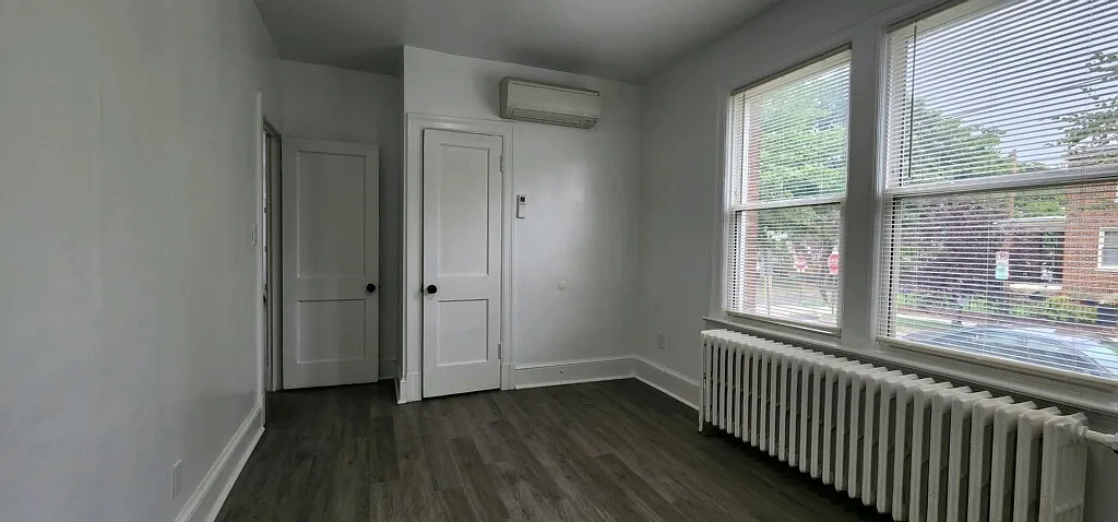 Bedroom - 1900 17th St SE #1
