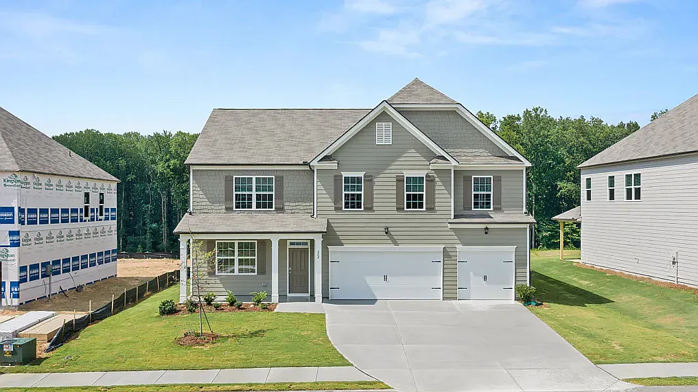 5 bed, 4.5 bath, 3400 sqft, $3,195 — Photo 1