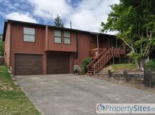 33352 SW Rogers Rd, Scappoose, OR 97056