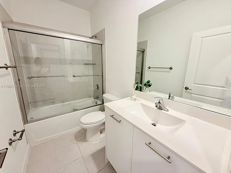 12612 NW 23rd Pl #12612 — Photo 9