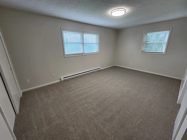 Master Bedroom alternate view 1