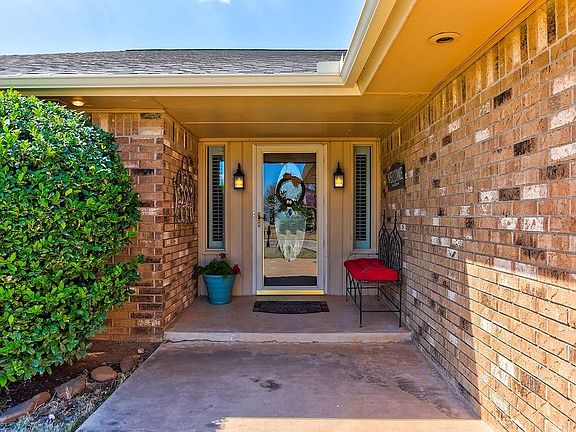 4th image of 4600 Deer Creek Ct