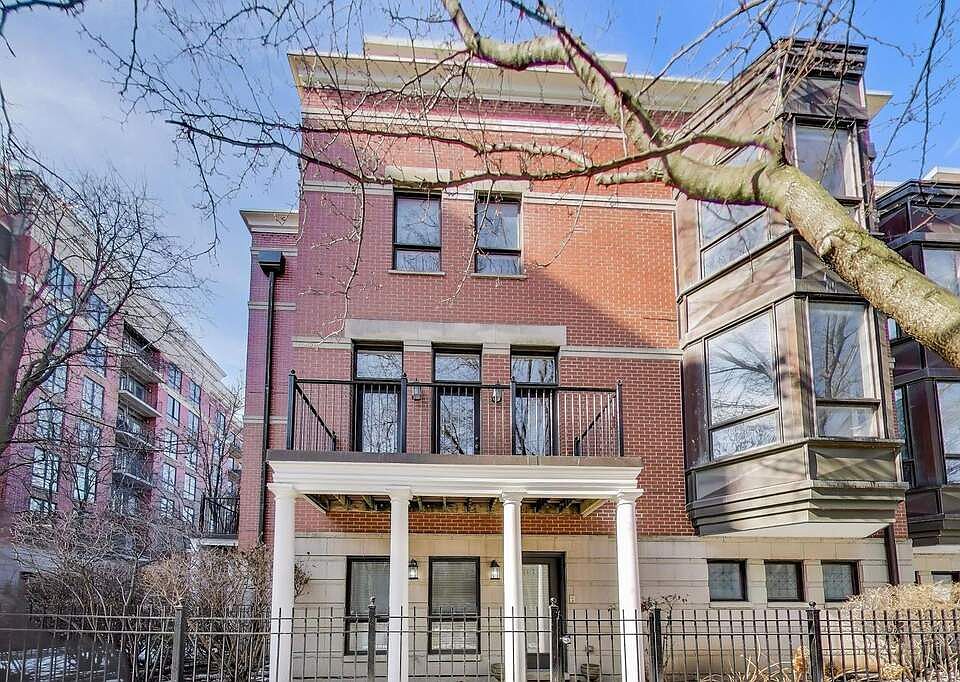 1212 N. Orleans, Chicago IL 60610