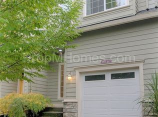 9325 SW Jasper Dr, Beaverton, OR 97007