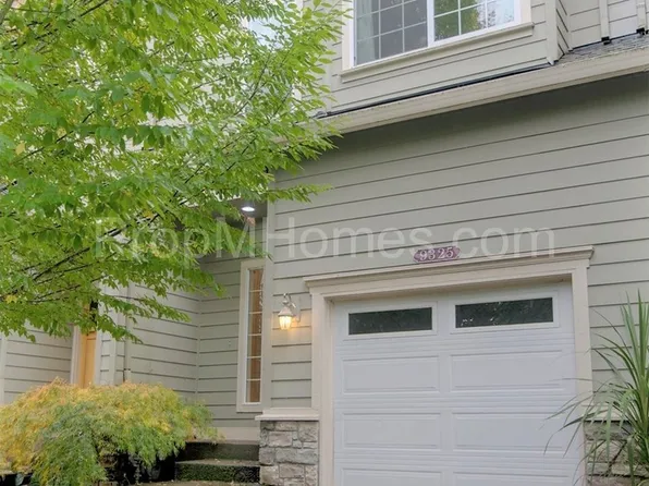 9325 SW Jasper Dr, Beaverton, OR 97007