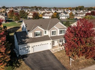 1948 Foothill Trl, Shakopee, MN 55379