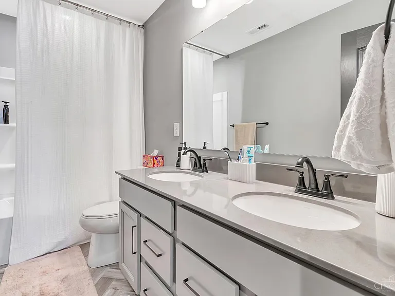 5817 Montrose Ct — Photo 30