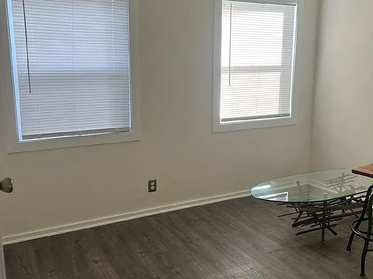 7764 7766 & 1/2 Santa Monica Blvd — Photo 9