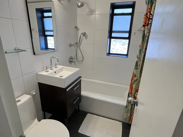 140 Seventh Avenue image 12 of 13