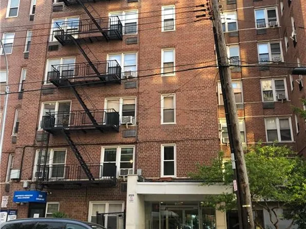 1720 East 13th Street image 1 of 8