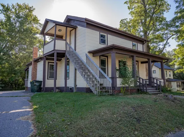 145 South Oak Street, Reedsburg, WI 53959