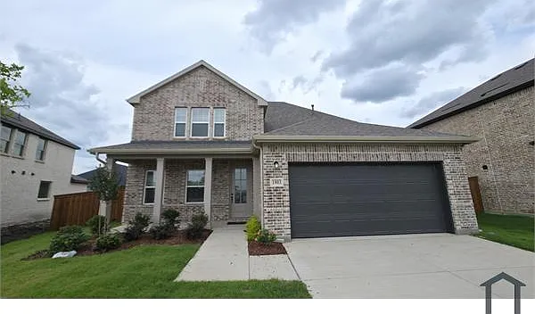 1803 Bachman Ln — Photo 2