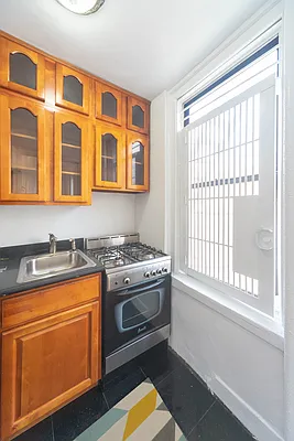 Rented by Platinum Properties | media 1