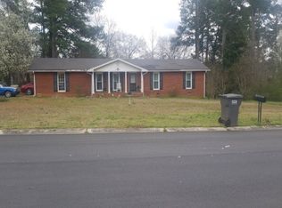 3327 Summit Dr, Douglasville, GA 30135