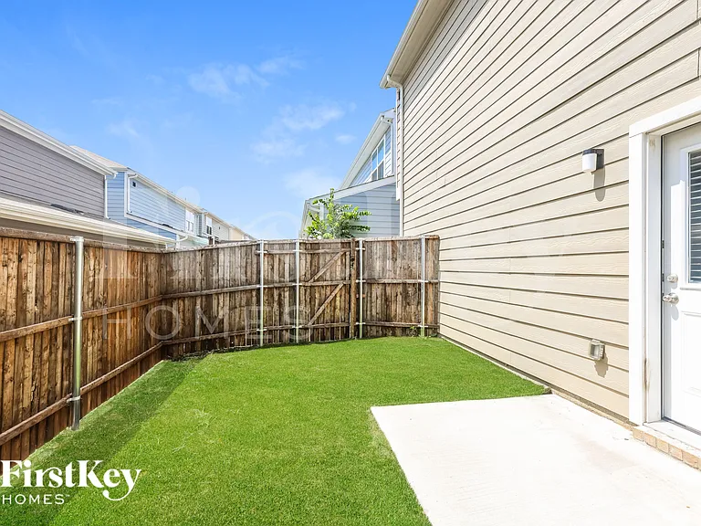 622 Ava Trl — Photo 18