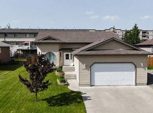 4108 S 16th Ave, Edson, AB T7E0A5
