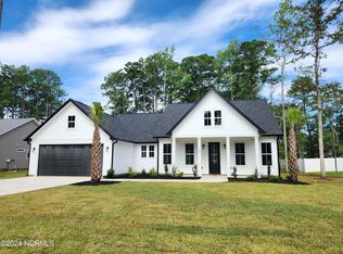 535 Leatherwood Dr NW, Calabash, NC 28467