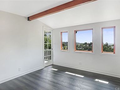 8520 Oak Ct, Los Angeles, CA 90046 | Zillow