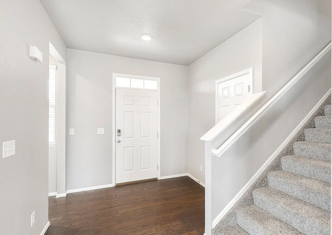 3 bed, 2395 sqft, $3,200 — Photo 4