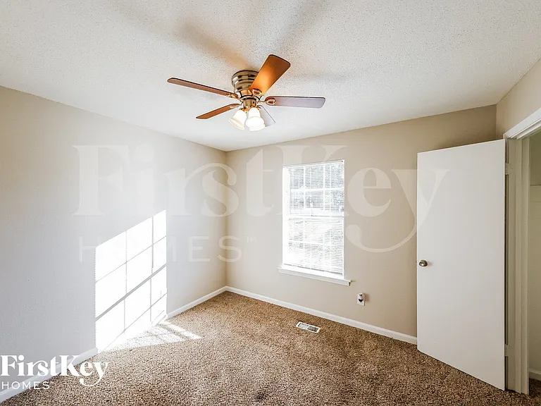 634 14th Ave NW — Photo 12
