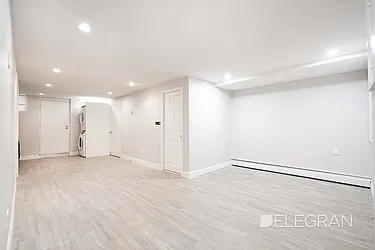 Rented by (Legacy) Elegran