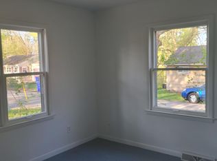 1910 Indiana Ct, Decatur, IL 62521