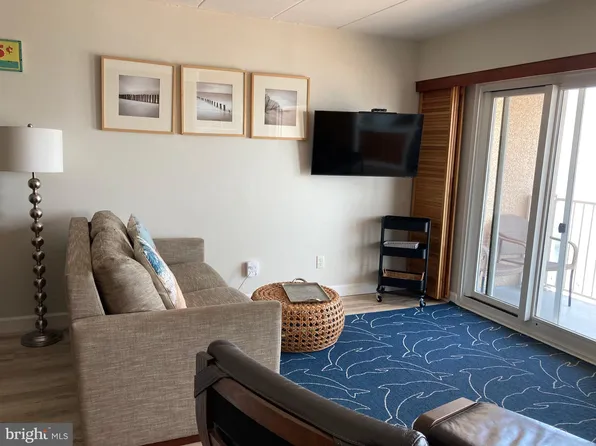 307 S Boardwalk APT 805, Rehoboth Beach, DE 19971