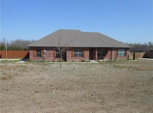 1256 Lester Burt Rd, Farmersville, TX 75442
