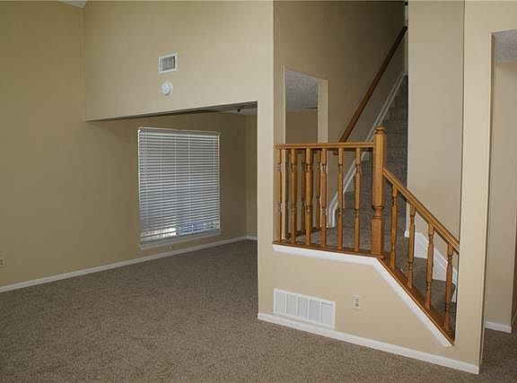 3rd image of 2720 High Pointe Blvd