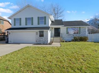 2112 N 2200 E, Layton, UT 84040