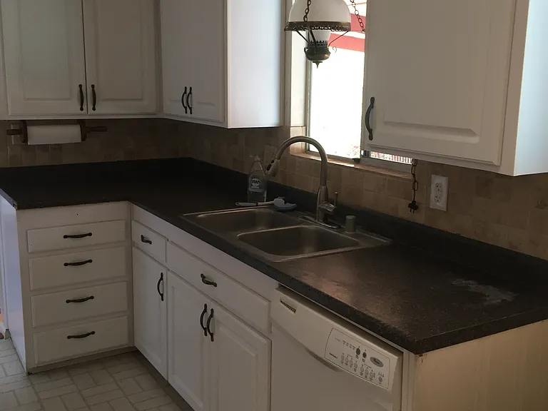 415 W Campus View Dr — Photo 8