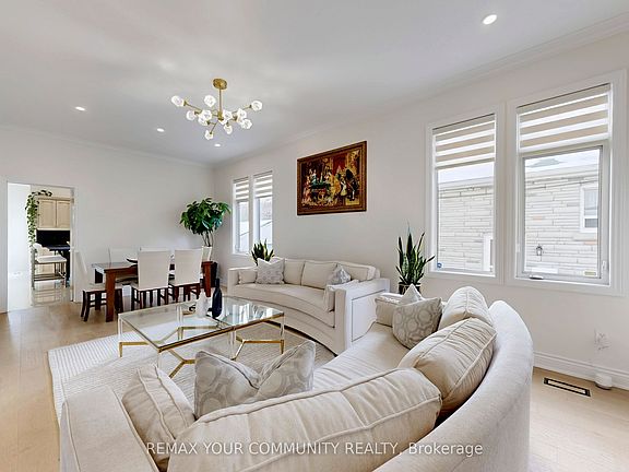 4th image of 187 Patricia Ave