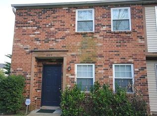 1823 Worthington Run Dr, Columbus, OH 43235