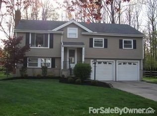 9926 Regatta Trl, Aurora, OH 44202