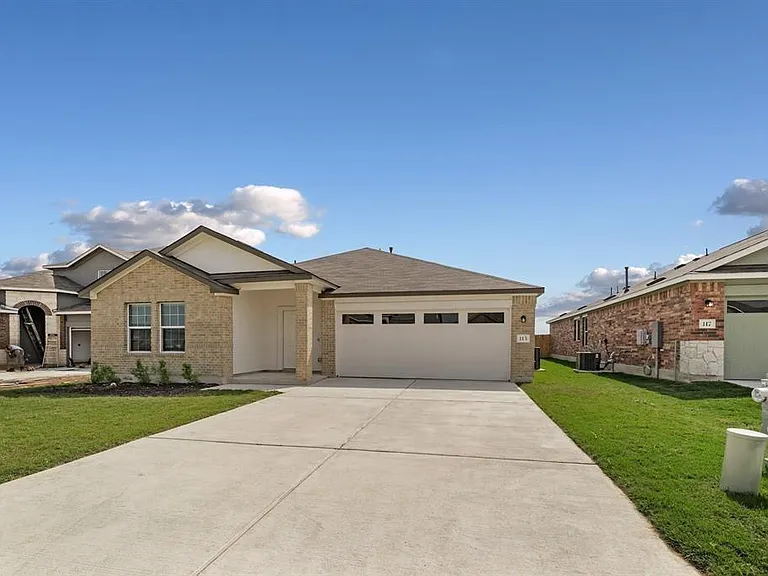 113 Golden Grove Pkwy — Photo 2