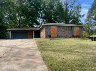 645 Upper Darby Rd, Jackson, MS 39212