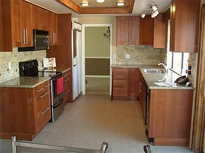 3rd image of 8137 Golden Crest Way