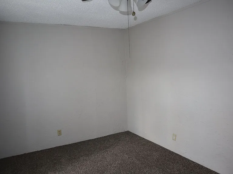 1300 N Sandpiper Rd #19 — Photo 17