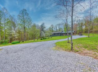 7646 Miller Cove Rd, Catawba, VA 24070