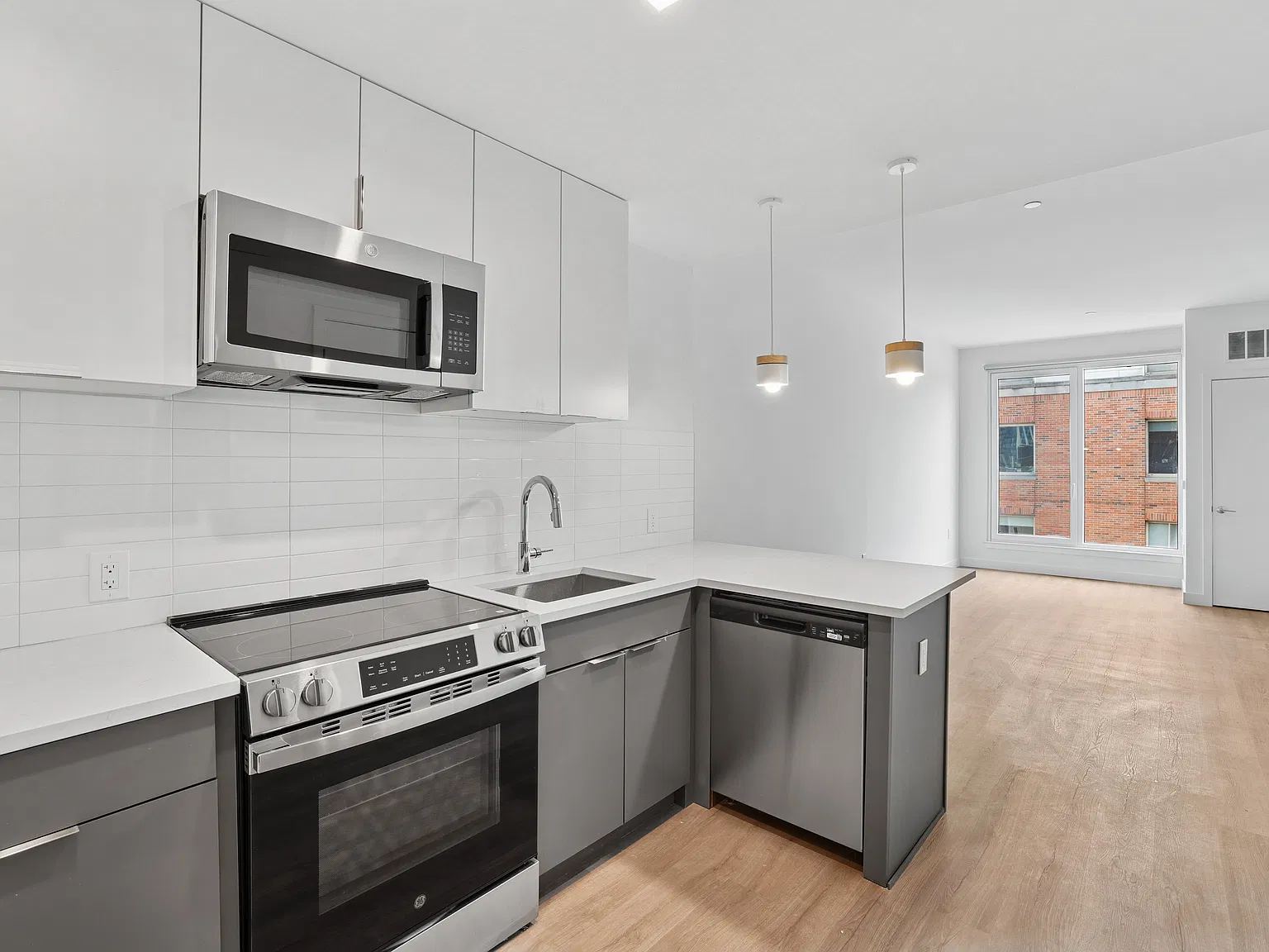 179 Academy St — Photo 1