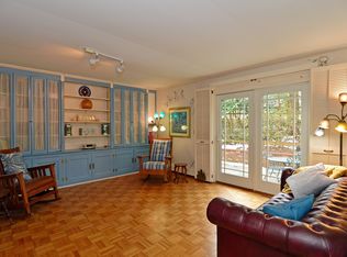 190 Deepdale Dr, Middletown, NJ 07748